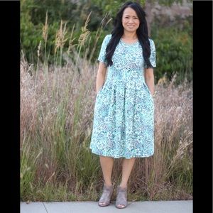 LuLaRoe Amelia Dress